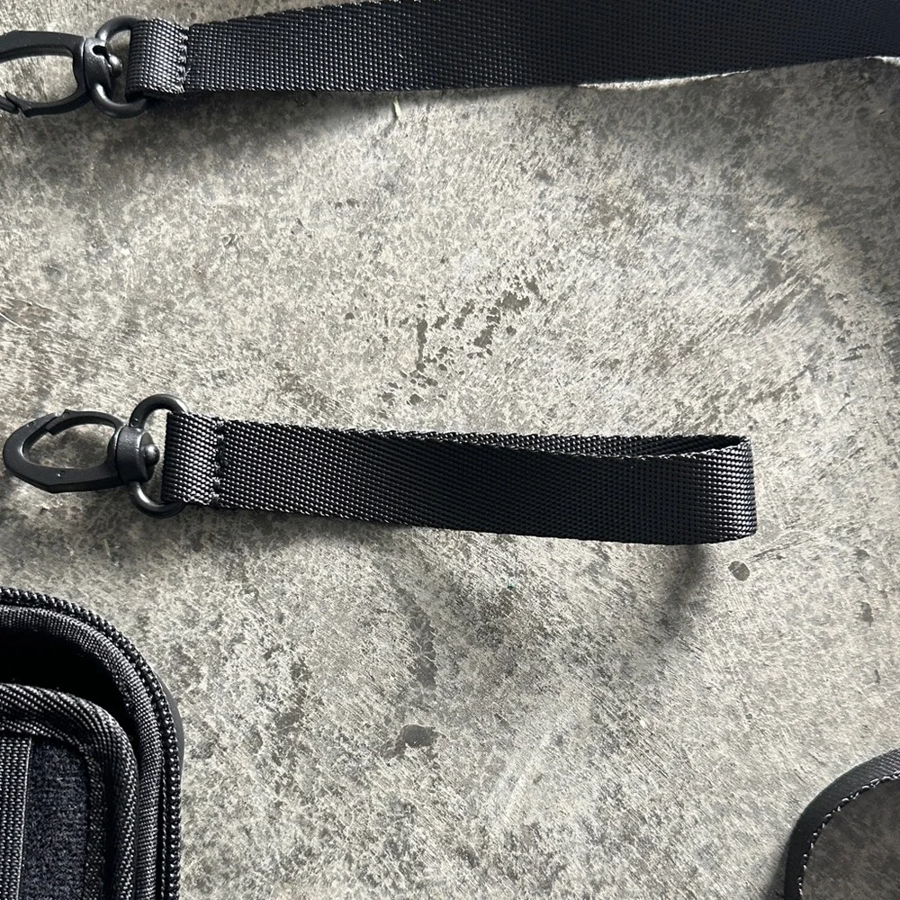 BAGSMART Cream Compact Digital Camera Case